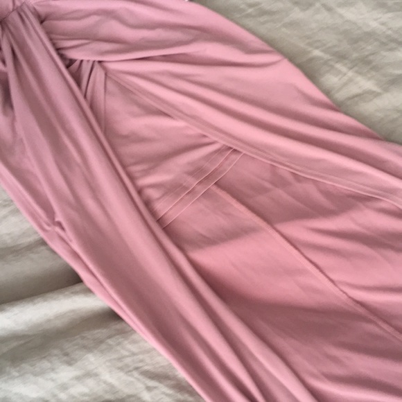 Pink gown/dress - Picture 5 of 5